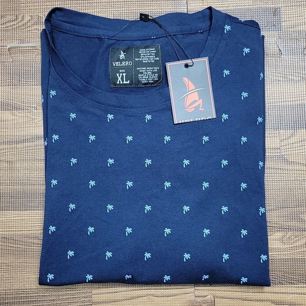 NWT! Velero Navy & Lt.Blue  Palm Tree Print Shirt Size XL